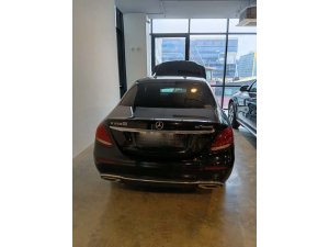 Mercedes Benz E250 AVG (R18 Led)