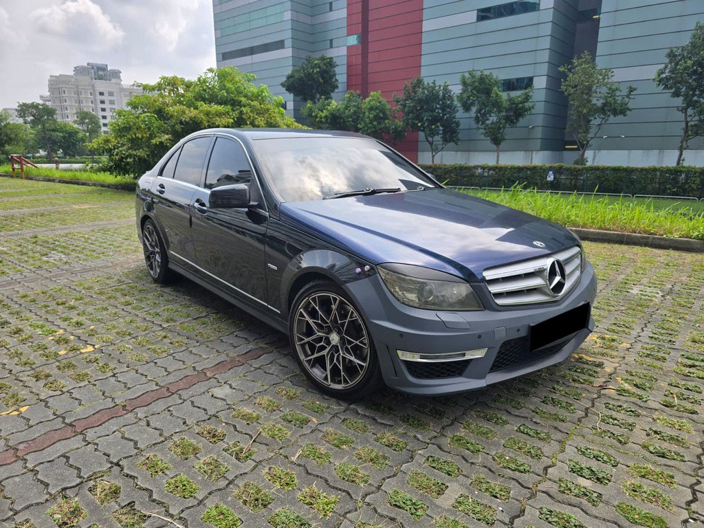 Mercedes Benz C 200 Cgi (COE Till 08/2030)