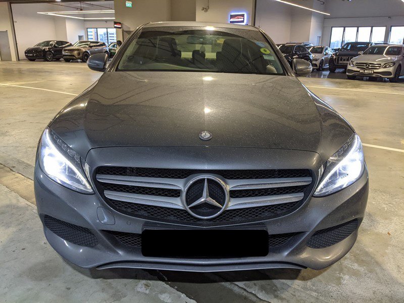 Mercedes Benz C180 Avantgarde (r17 Led)