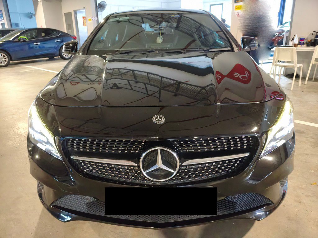 Mercedes Benz Cla180 Amg Line Auto