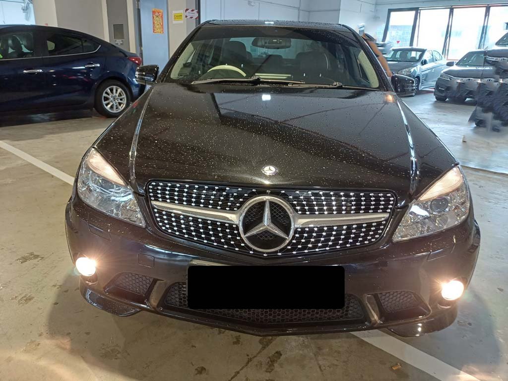 Mercedes Benz C180k (COE Till 04/2029)