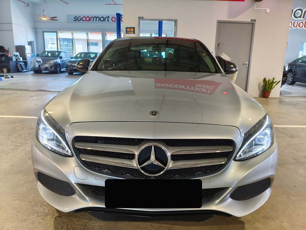 Mercedes Benz C180 Avantgarde (r17 Led)
