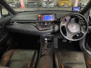 TOYOTA CHR 1.8 S HYBRID A