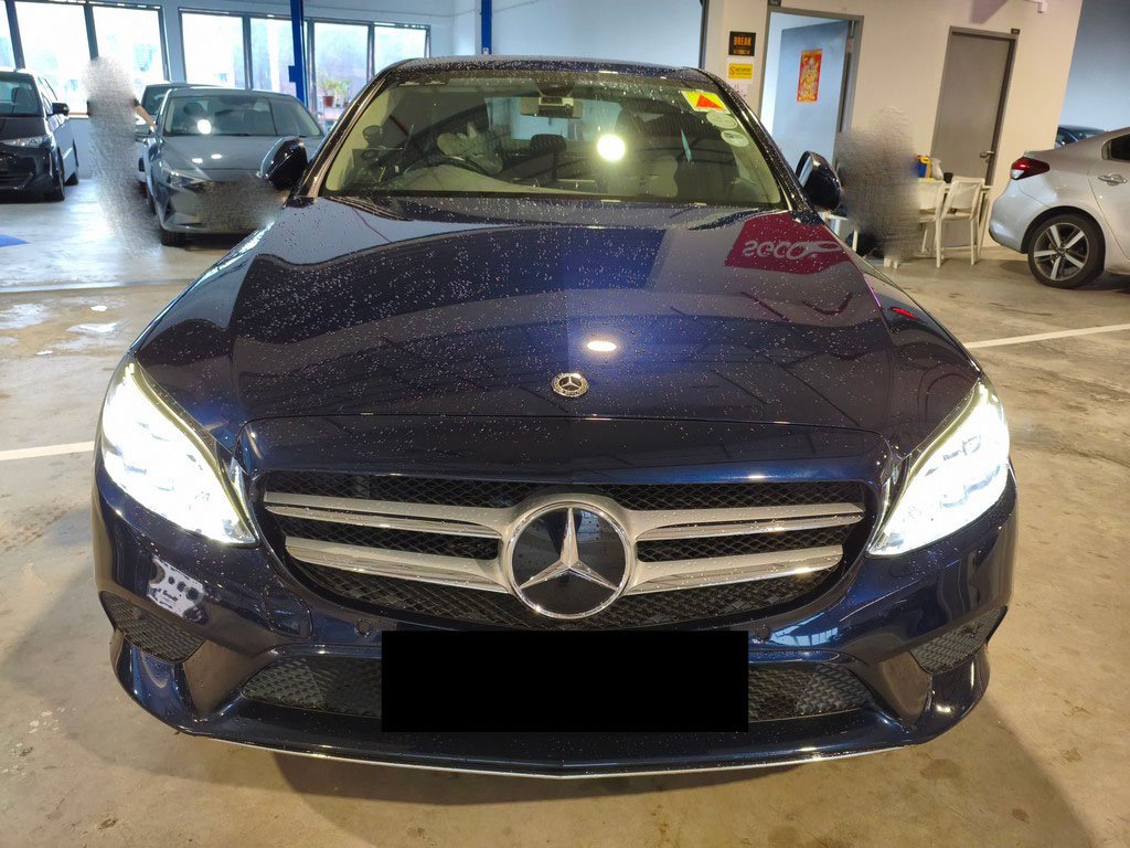 Mercedes Benz C180 Avg (r17 Led)