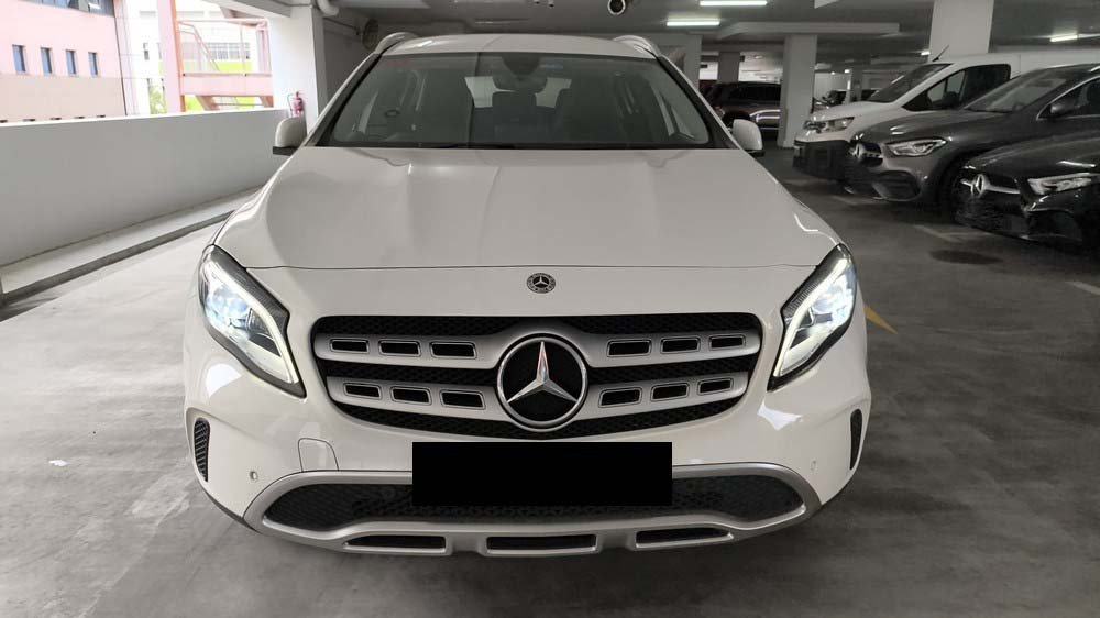 Mercedes Benz GLA180 Urban (R18 Led)