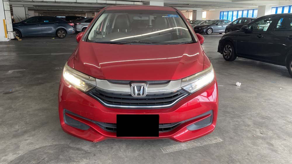 Honda Shuttle Hybrid 1.5 A (Hybrid)