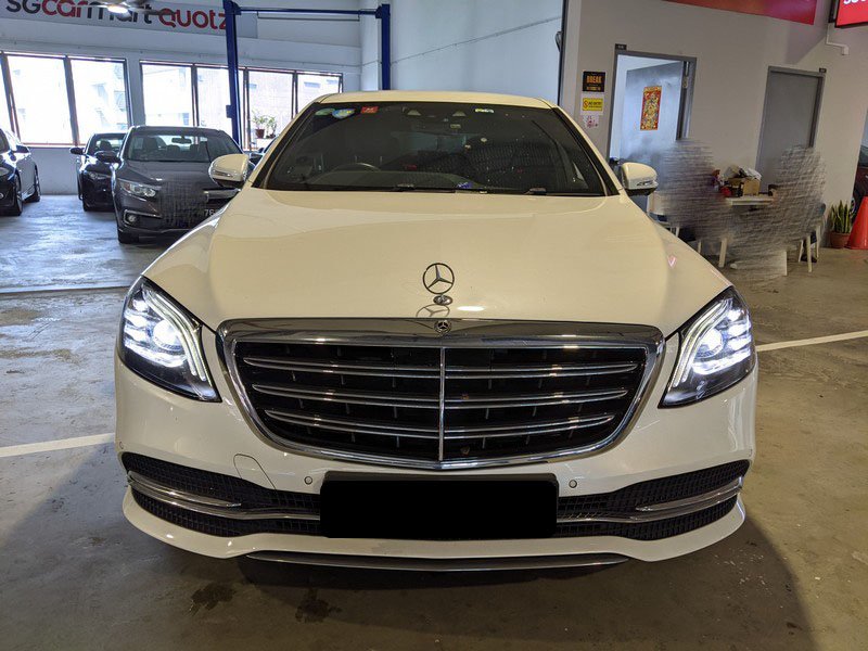Mercedes Benz S320l (r19 Led)