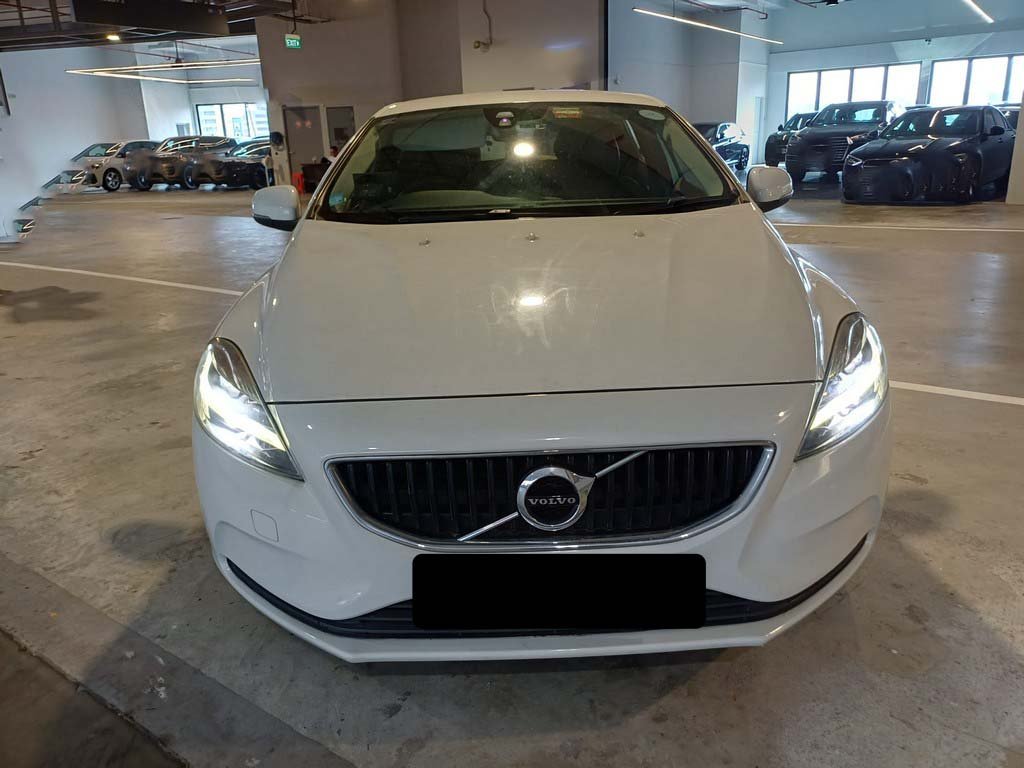 Volvo V40 T2 (a)