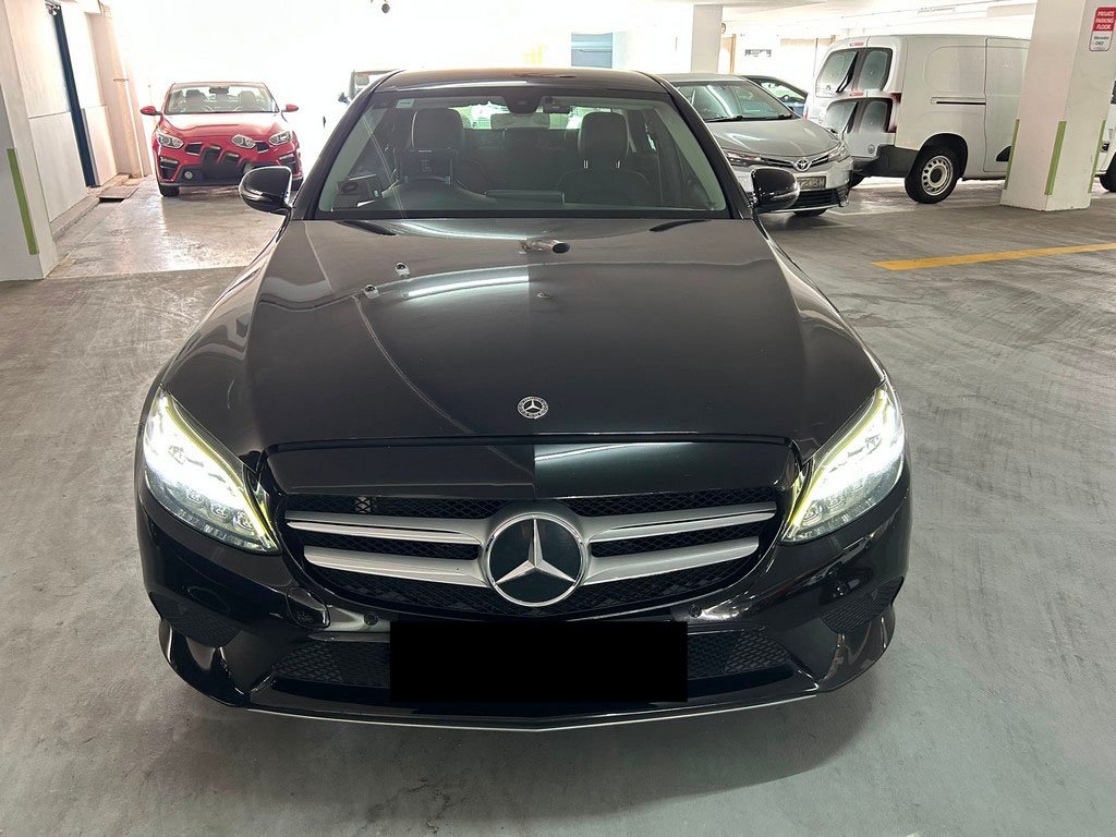 Mercedes Benz C180 Avg (r17 Led)