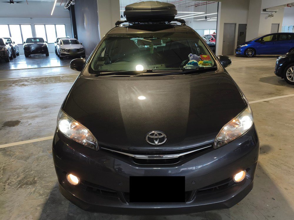 Toyota Wish 1.8 Cvt