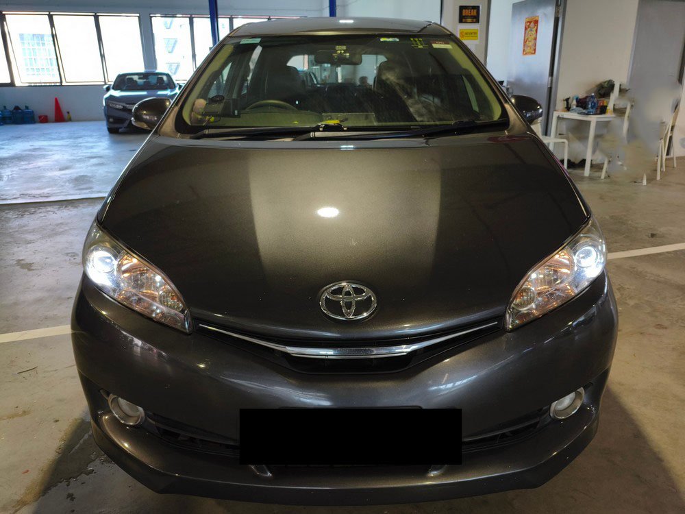Toyota Wish 1.8 Cvt
