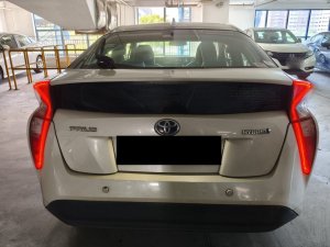 Toyota Prius 1.8 Cvt (Hybrid)