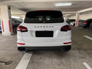 Porsche Cayenne Platinum Edition (e2 Ii) E5