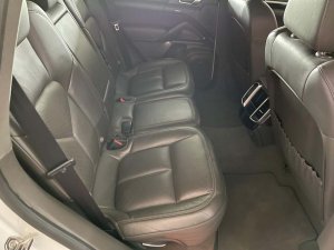 Porsche Cayenne Platinum Edition (e2 Ii) E5