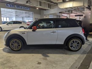 Mini Cooper Se (bev) Adaptive Led Hl Led Fl (Electric Vehicle)