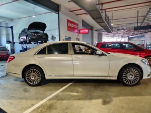Mercedes Benz S320l (r19 Led)