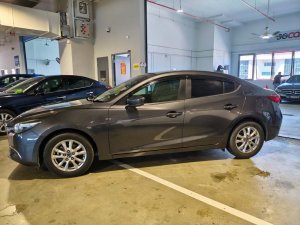 Mazda Mazda3 Sedan 1.5 At Eu6