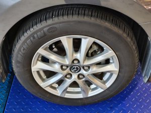 Mazda Mazda3 Sedan 1.5 At Eu6