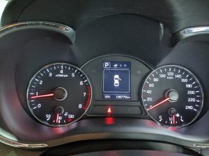 Kia Cerato K3 1.6a Sunroof