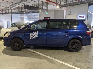 Toyota Picnic Auto W/o Roof Rack (COE Till 03/2029)