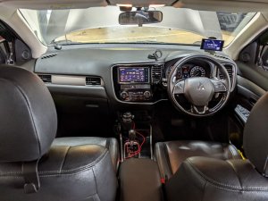 Mitsubishi Outlander 2.4 Cvt 4wd