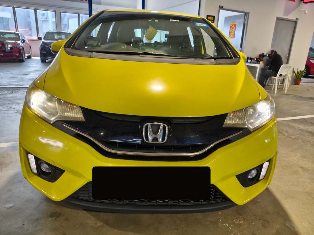 Honda Jazz 1.5 Vtir Cvt Abs D/airbag 2wd (COE Till 09/2029)
