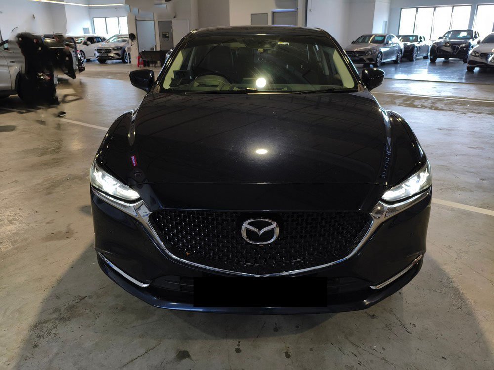 Mazda 6 Sedan 2.0 AT Executive 2WD