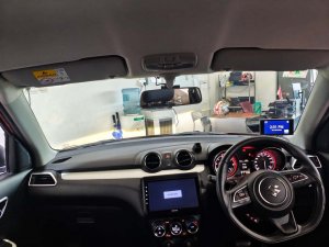 Suzuki Swift 1.0t Glx At