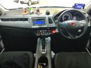 Honda Vezel 1.5x Cvt