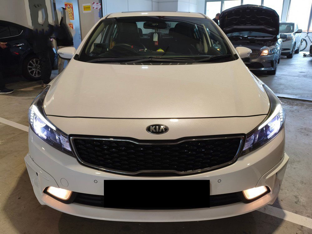 Kia Cerato K3 1.6A Sunroof