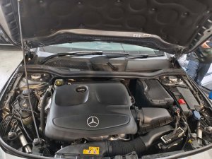Mercedes Benz Cla180 Coupe Urban (r18 Led)