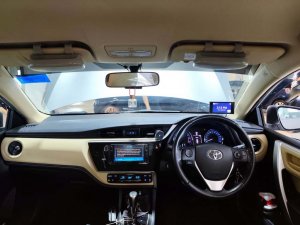 Toyota Corolla Altis 1.6 Standard (auto)