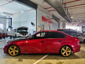 BMW 318i 2.0 At D/ab 2wd 4dr Gas/d Sr Drl (COE Till 09/2030)