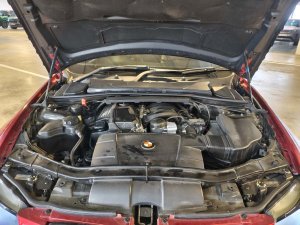 BMW 318i 2.0 At D/ab 2wd 4dr Gas/d Sr Drl (COE Till 09/2030)