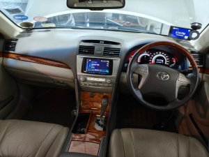 Toyota Camry 2.4 Auto ABS Airbag (COE Till 05/2028)