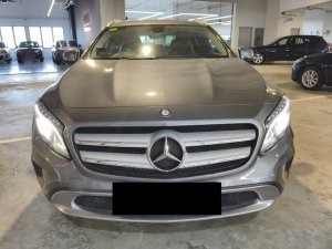Mercedes Benz Gla180 (r18 Bi)