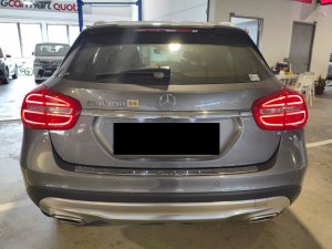 Mercedes Benz Gla180 (r18 Bi)