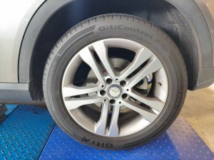 Mercedes Benz Gla180 (r18 Bi)