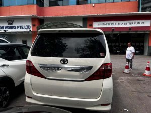 Toyota Alphard Auto (COE Till 10/2030)
