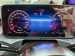 Mercedes Benz C180 Avg Ln (Hybrid)