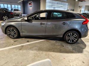 Volvo V40 T2 (a)