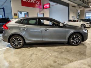 Volvo V40 T2 (a)