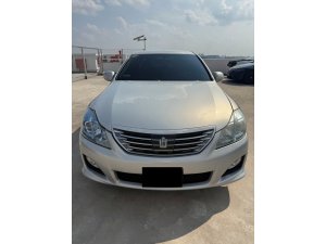 Toyota Crown Hybrid 3.5 A (COE Till 12/2028) (Hybrid)