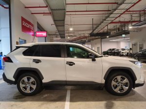 Toyota Rav4 2.0 Premium Suv (Auto) (2WD)