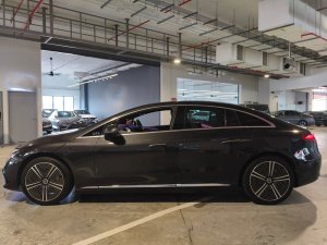 Mercedes Benz EQE 300 EA LN, RAS (Electric Vehicle)