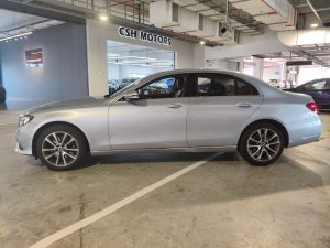 Mercedes Benz E250 Exclusive (r18 Led)