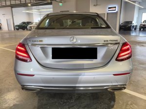 Mercedes Benz E250 Exclusive (r18 Led)