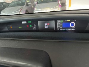 Toyota Prius Hybrid 1.8 Cvt (Hybrid)