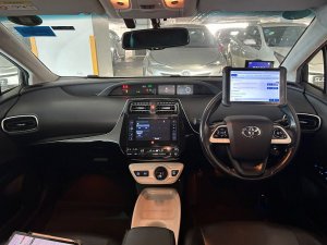 Toyota Prius Hybrid 1.8 Cvt (Hybrid)