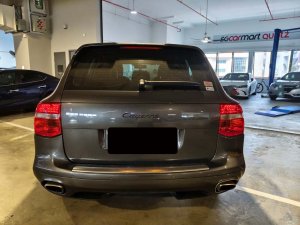 Porsche Cayenne Tiptronic (COE Till 11/2027)